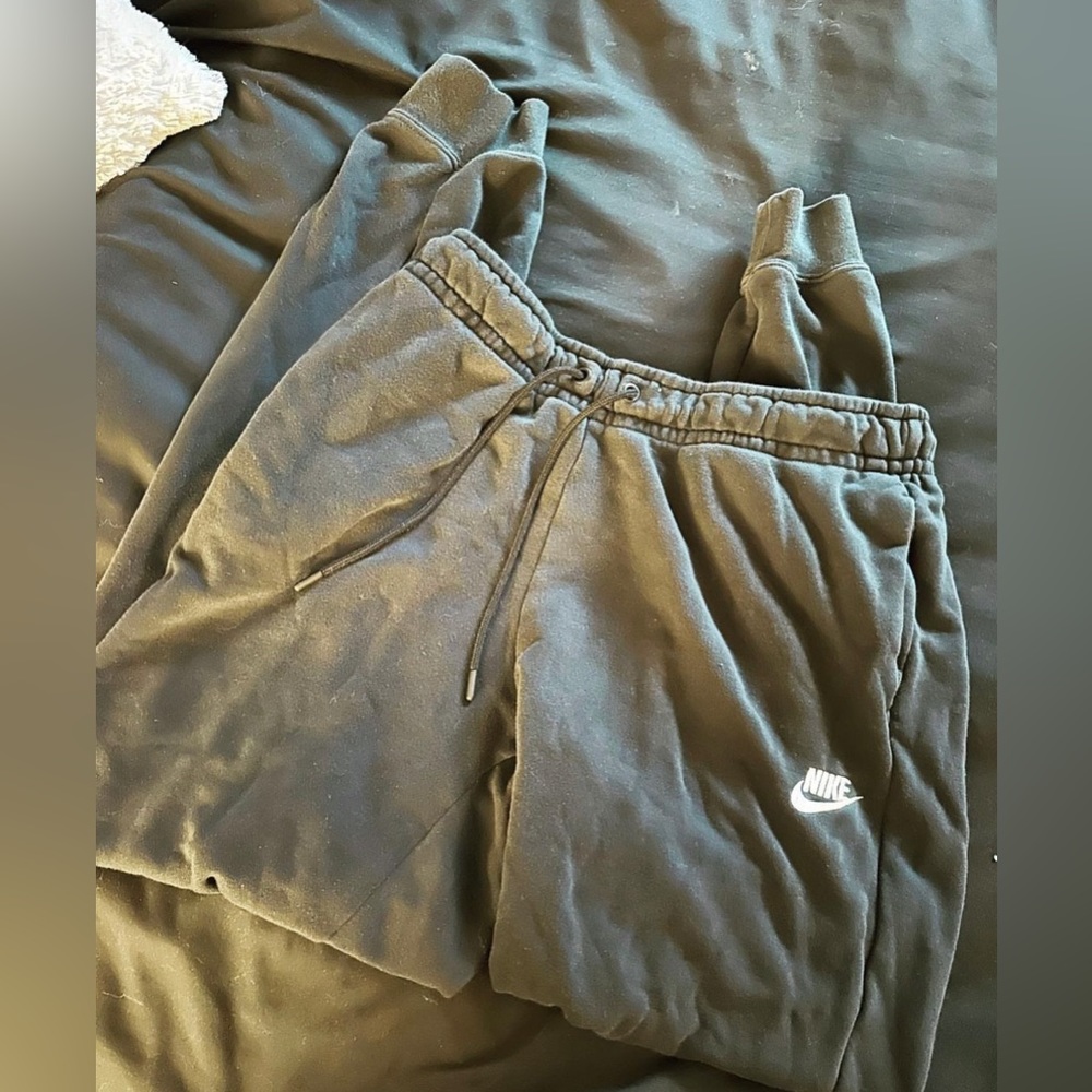 Black Nike sweatpants!